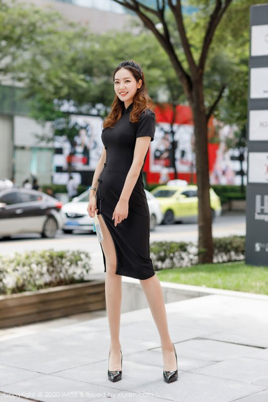 [IMISS爱蜜社] VOL.495 模特方子萱  – 古典旗袍+肉质丝袜性感写真-御萝部落