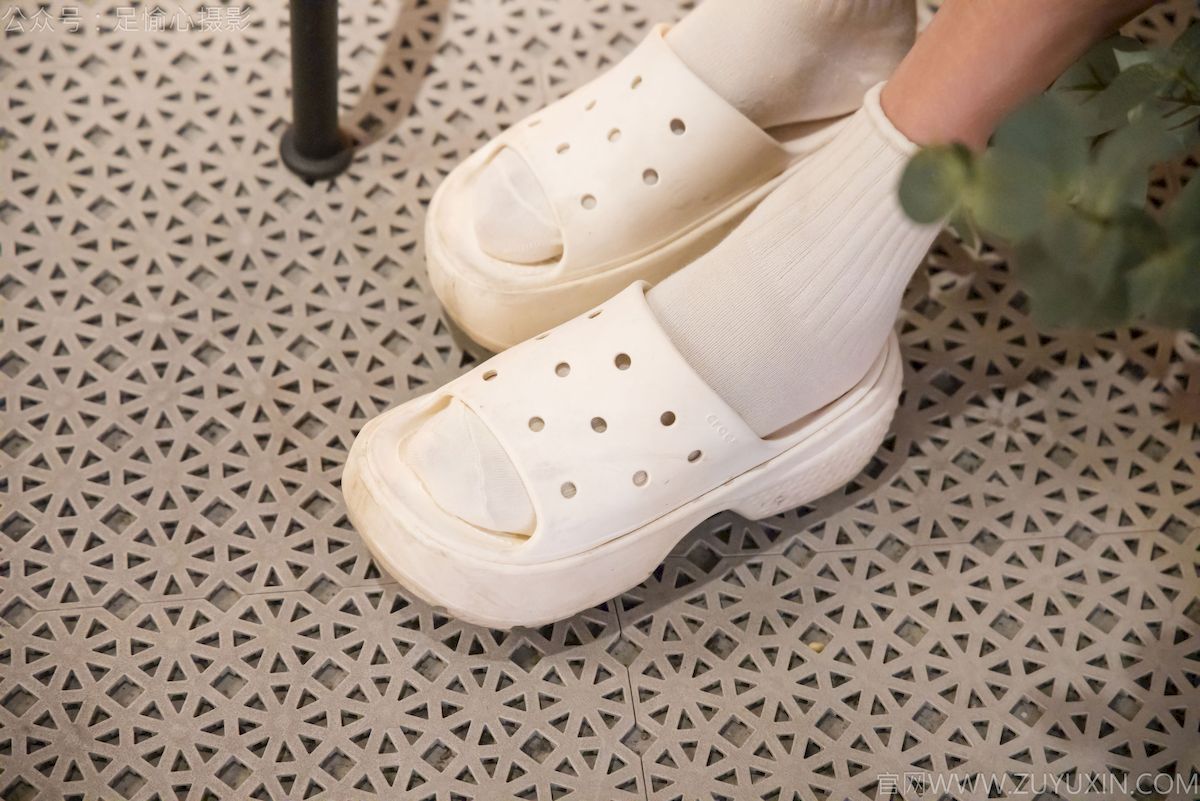 足愉心摄影模特鹿鹿